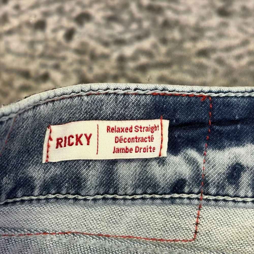 True Religion Ricky Jeans Relaxed Straight 42x33 Acid Wash Blue Flap Pockets
